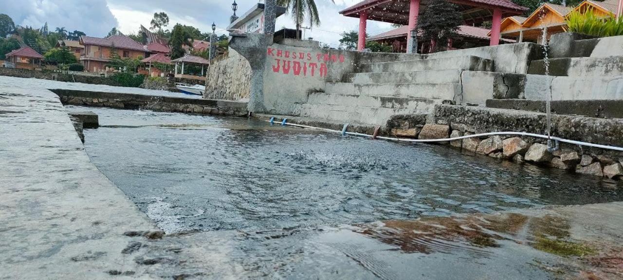 Judita Cottages Tuk Tuk Ngoại thất bức ảnh