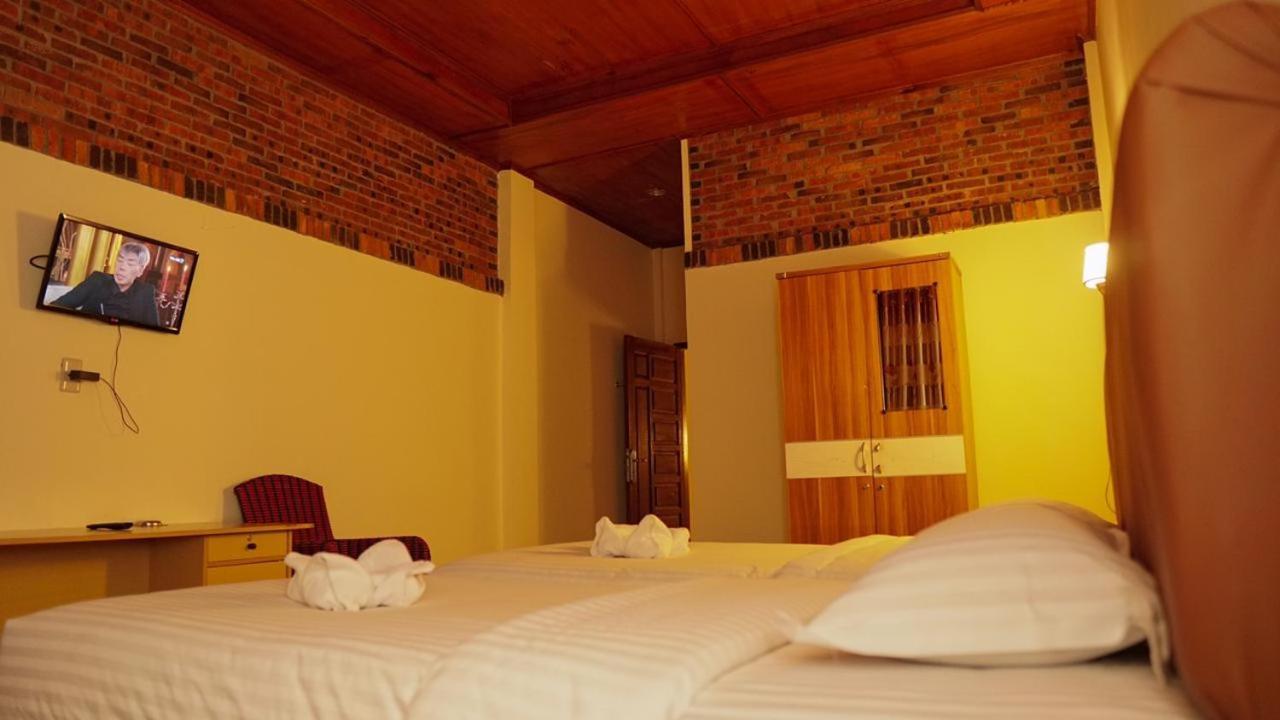 Judita Cottages Tuk Tuk Ngoại thất bức ảnh